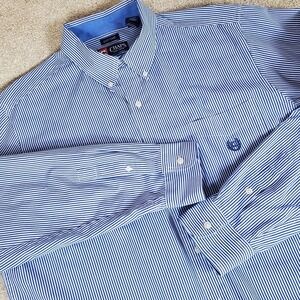 CHAPS Men's Button Down Shirt Blue White Stripe Size XL Long Sleeve